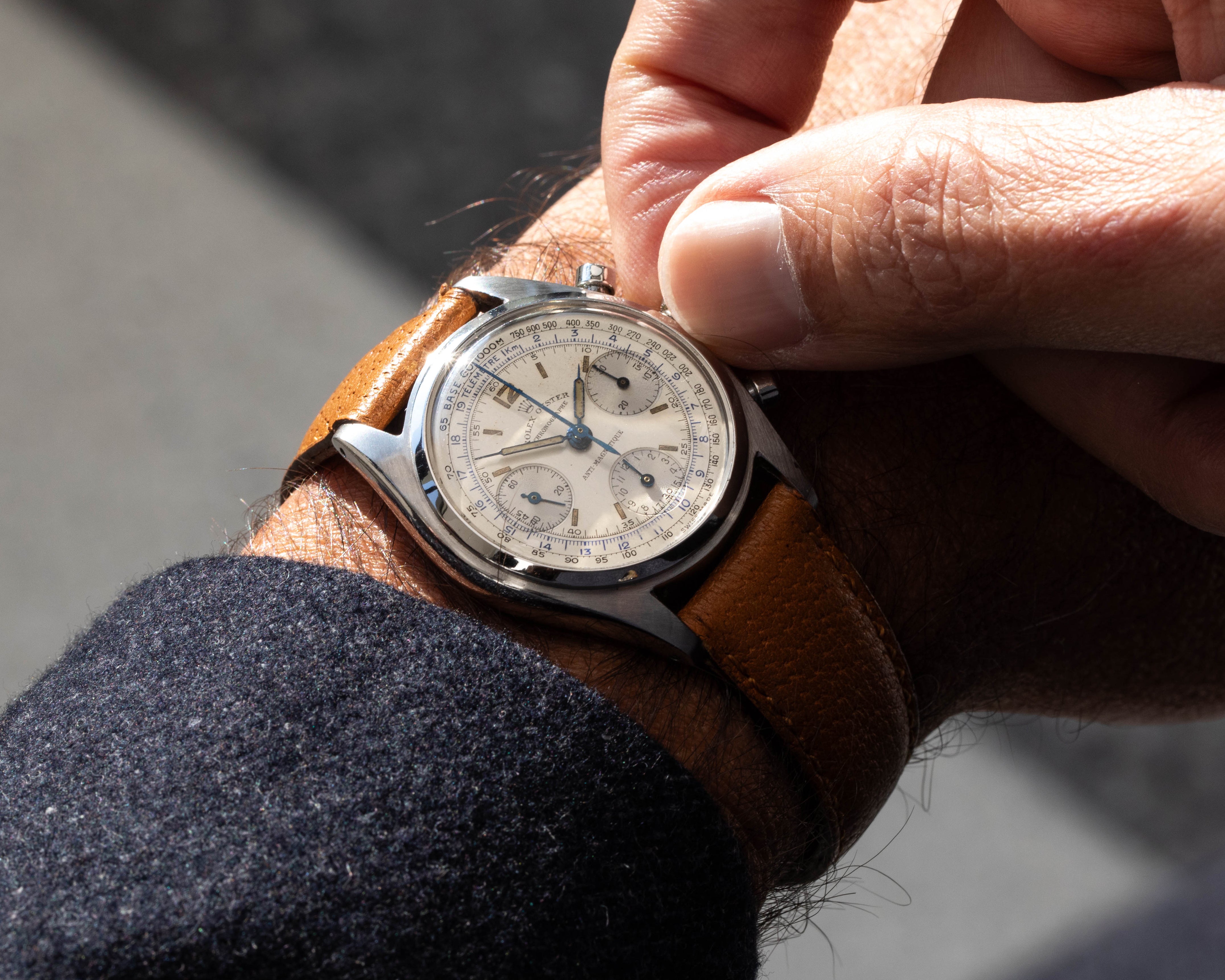 Rolex 4537 Monoblocco features