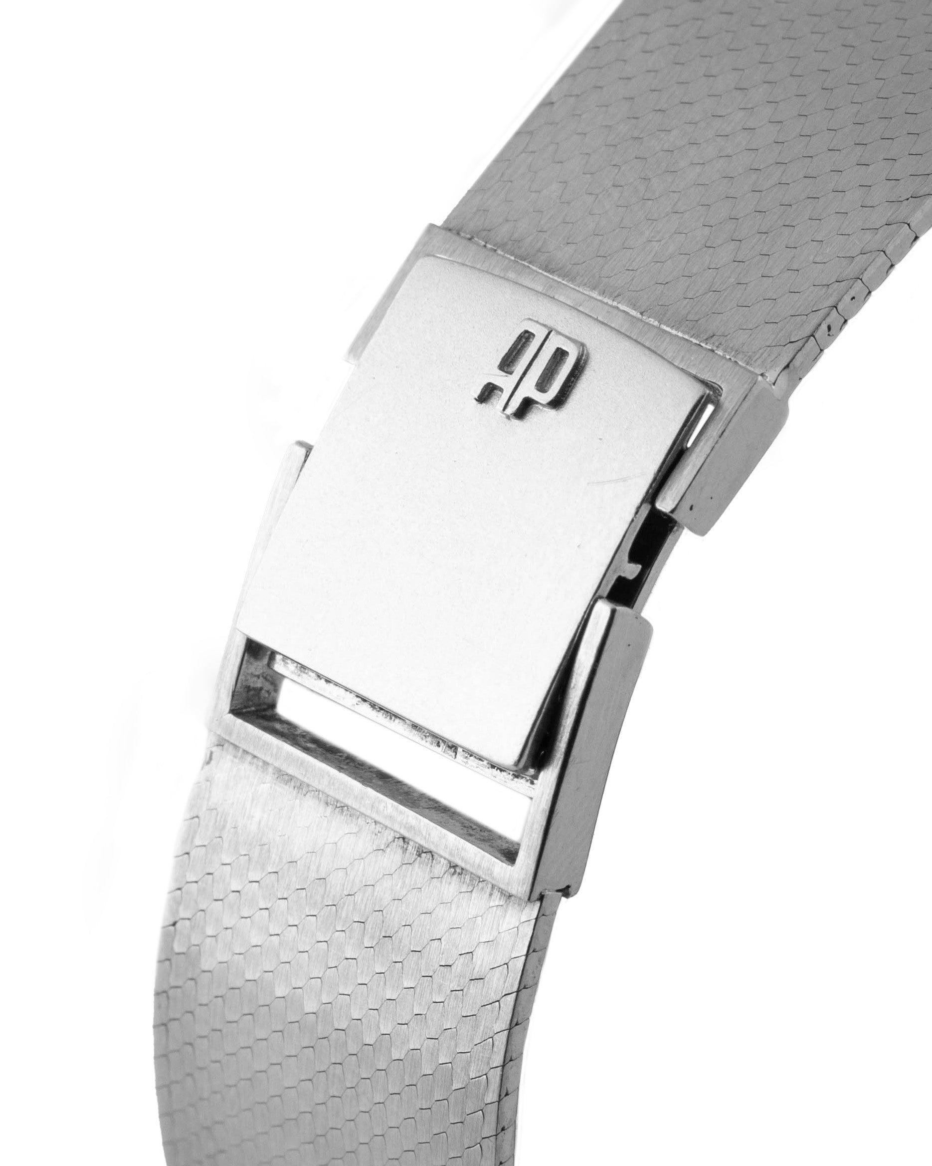 Audemars Piguet Ref. 5379 Elisse in white gold and blue dial, with original AP bracelet and diamonds indexes bracelet