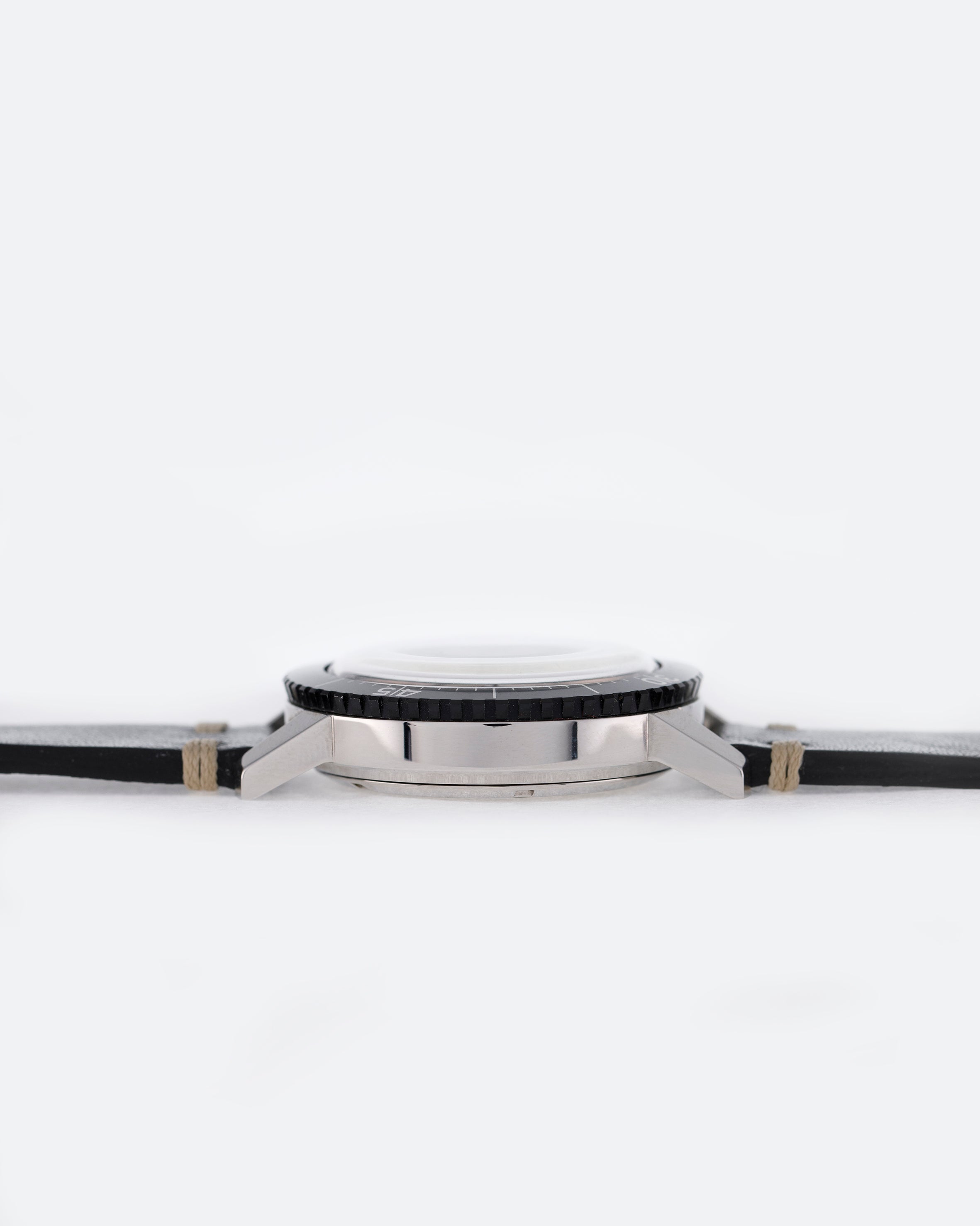 Breitling chronograph retailed for Italian Army