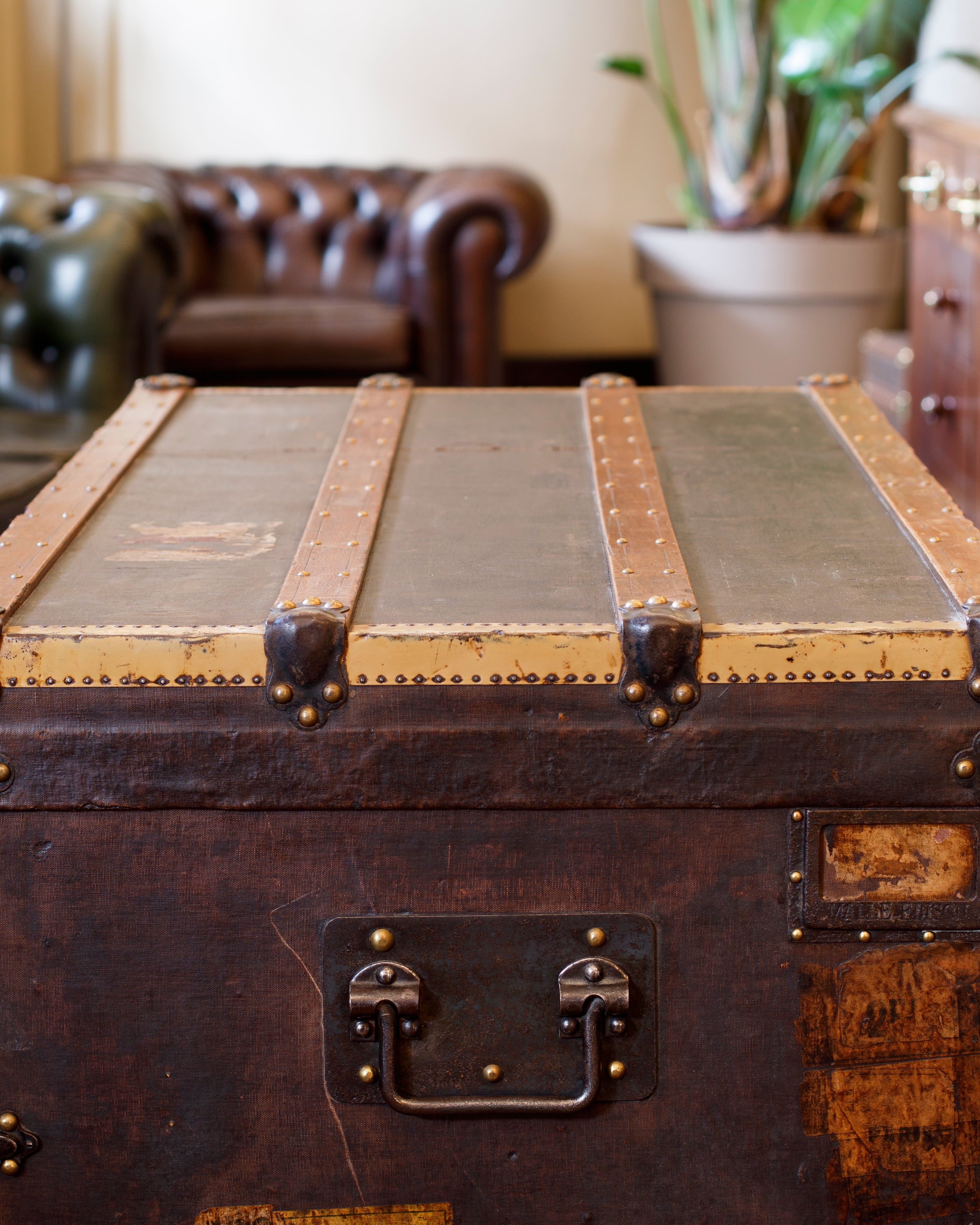 Edison Oversize Steamer Trunk