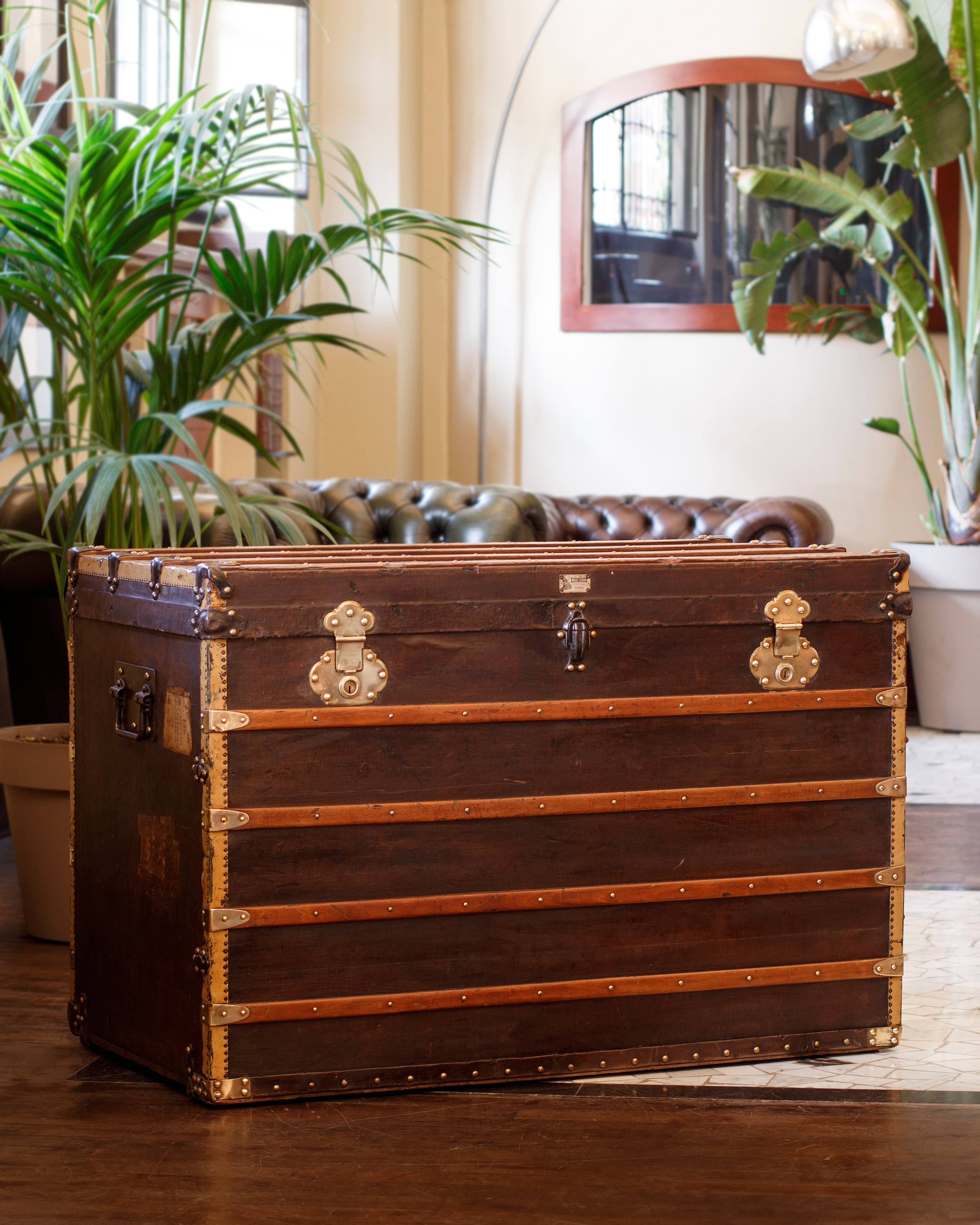 Edison Oversize Steamer Trunk