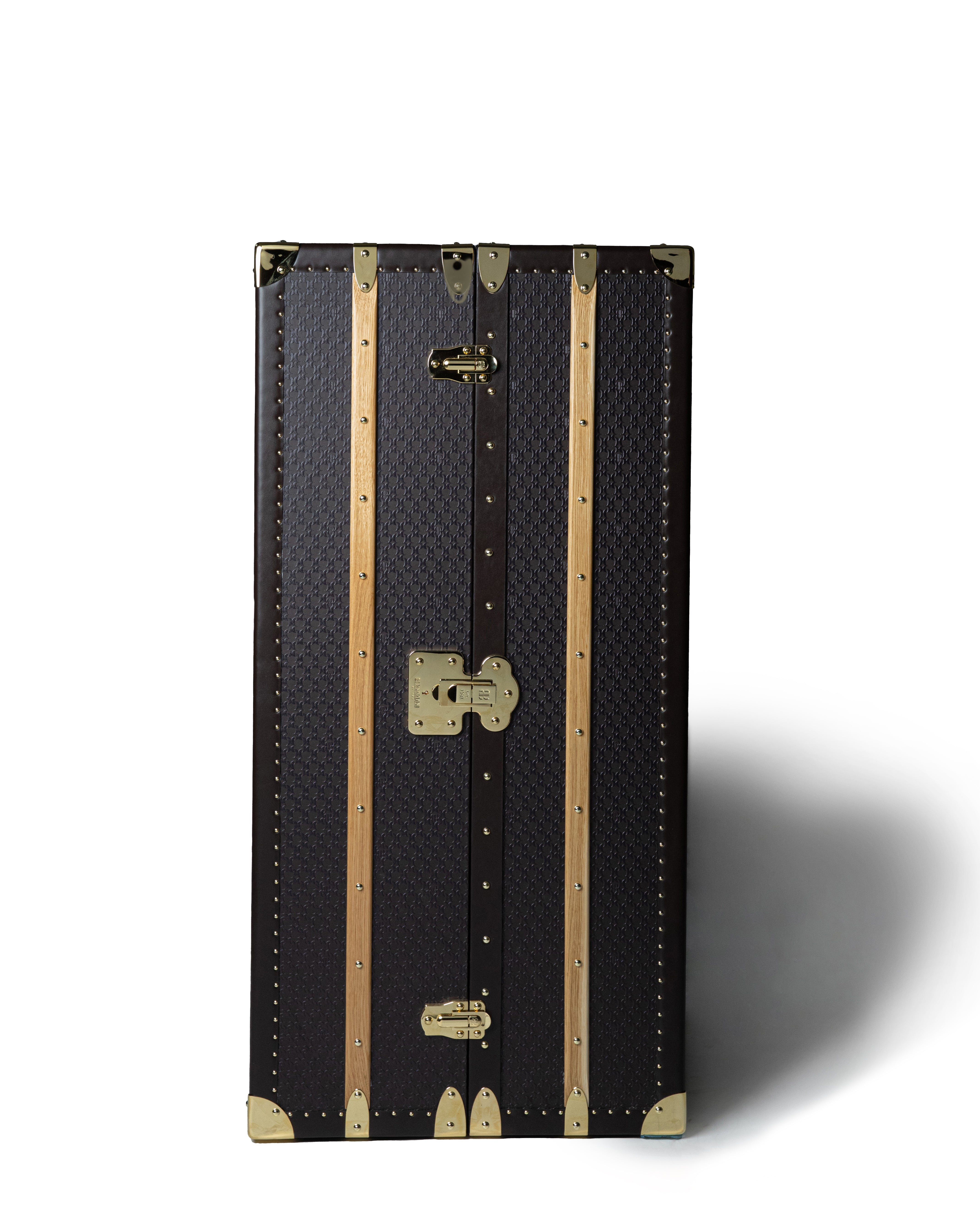 Bernardini Milano vertical large size bar and humidor trunk. - closed