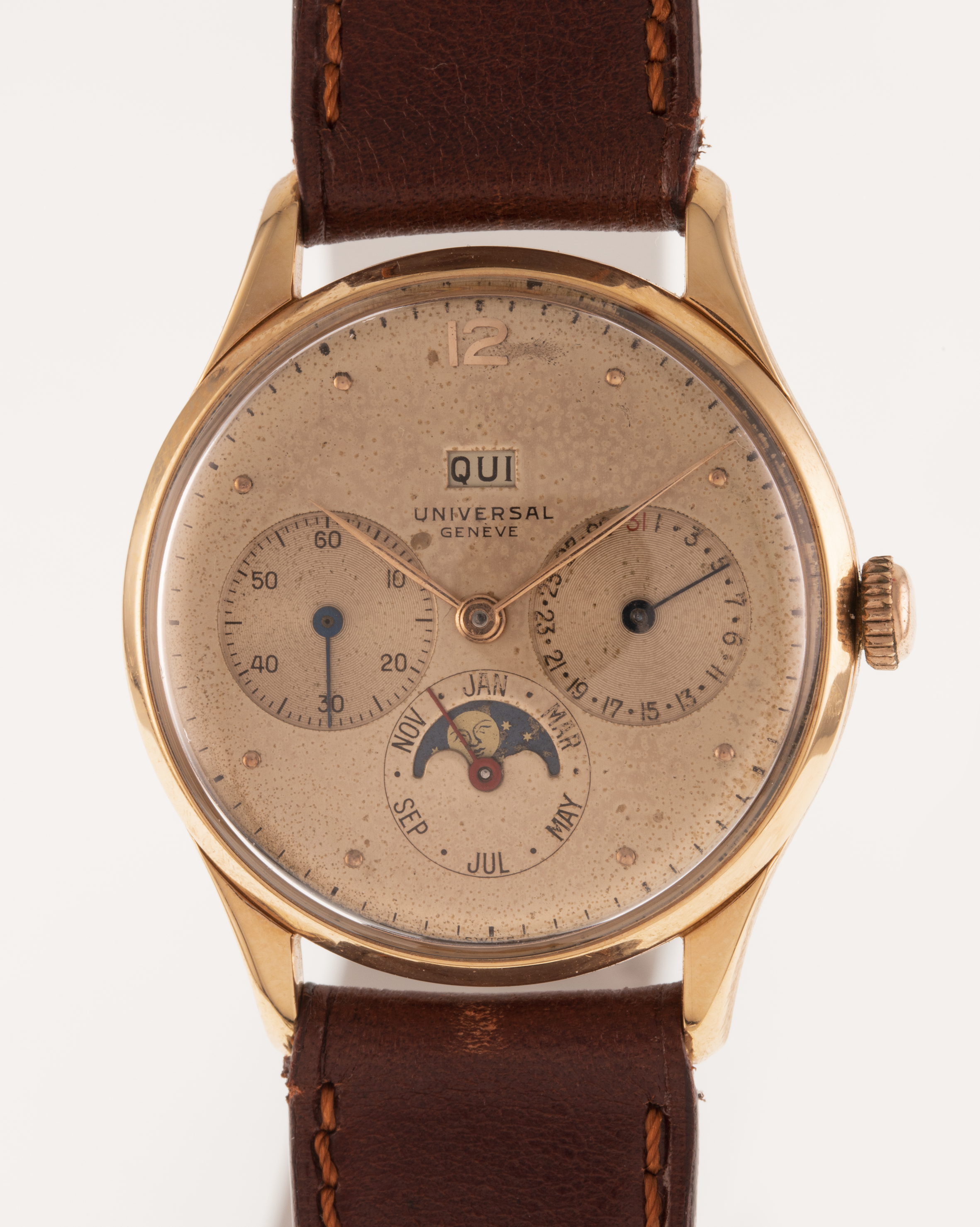 Universal Genève Calendar and moonphase 18 kt rose gold