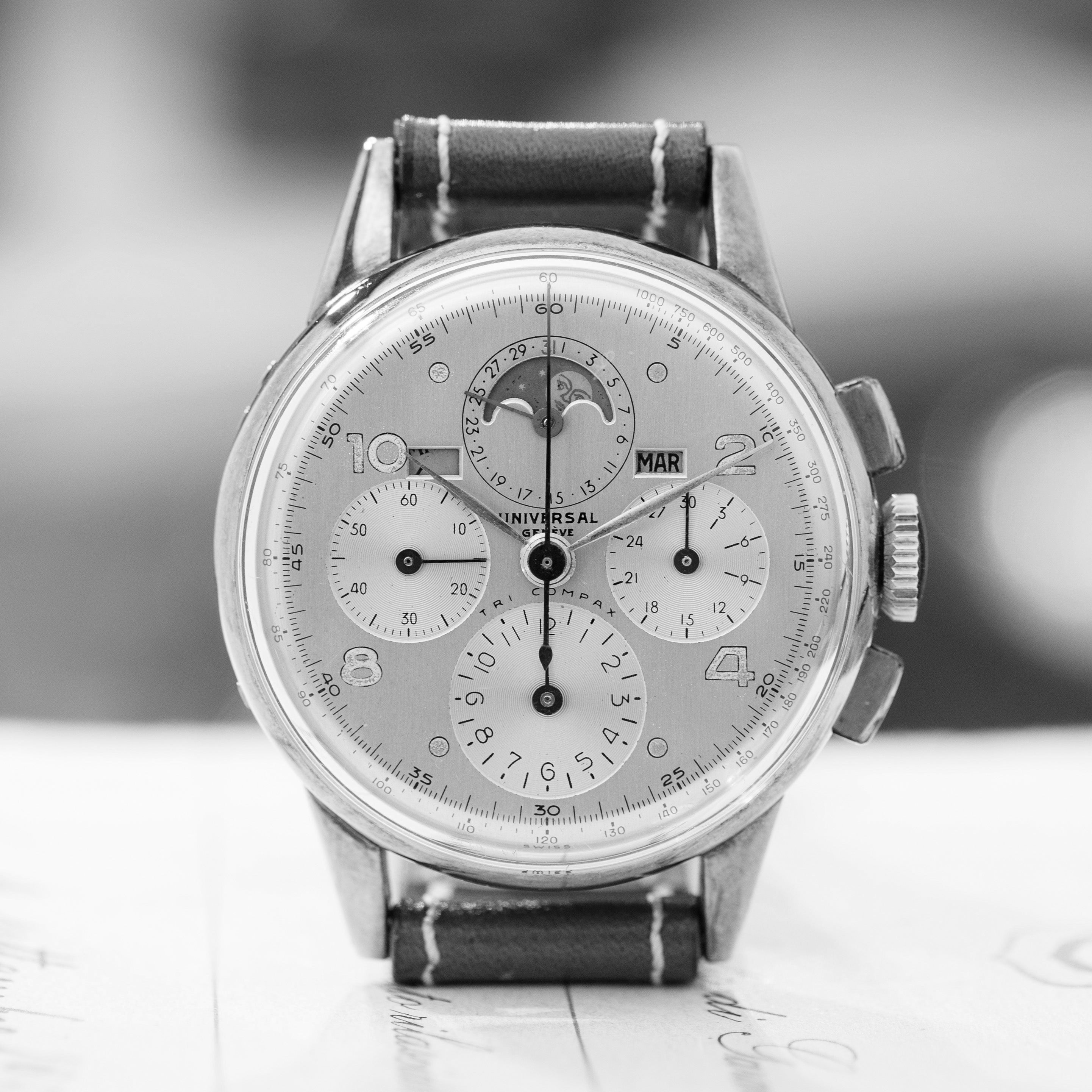 Universal Genève Tri-Compax