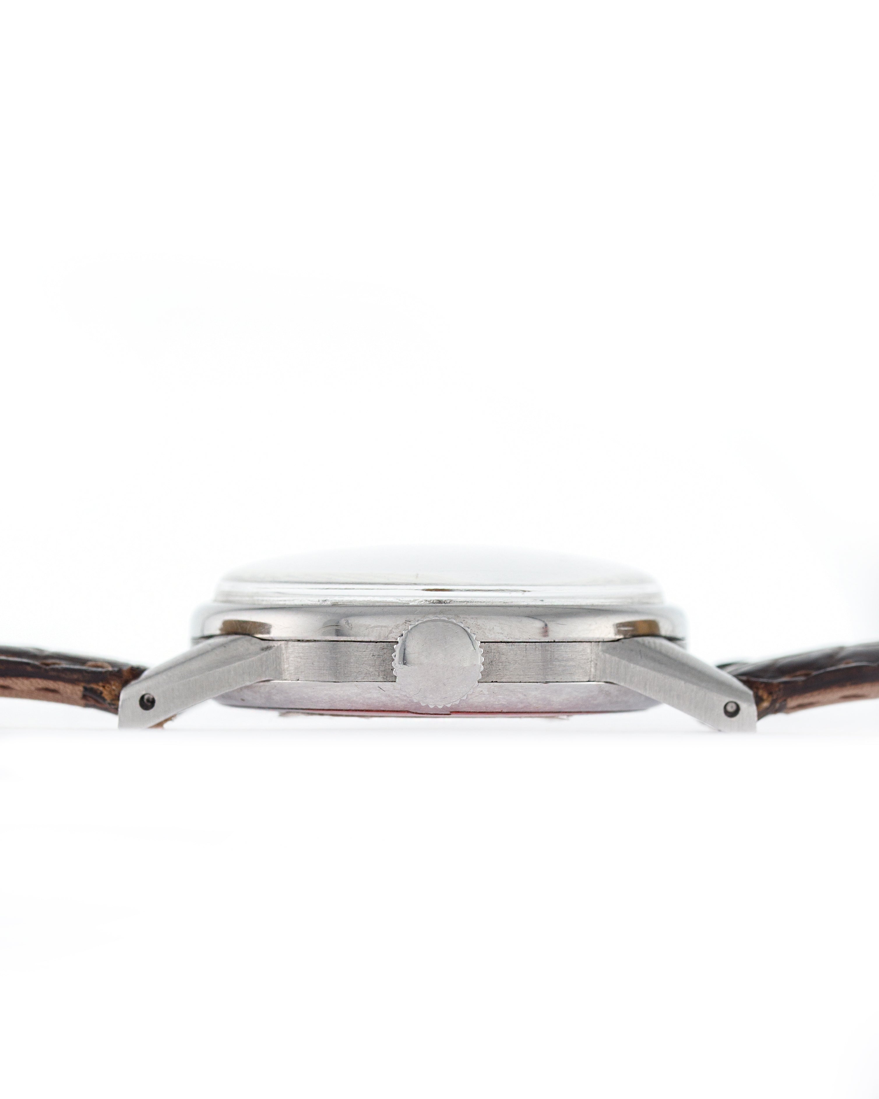 Universal Genève calendar moonphase two tone dial
