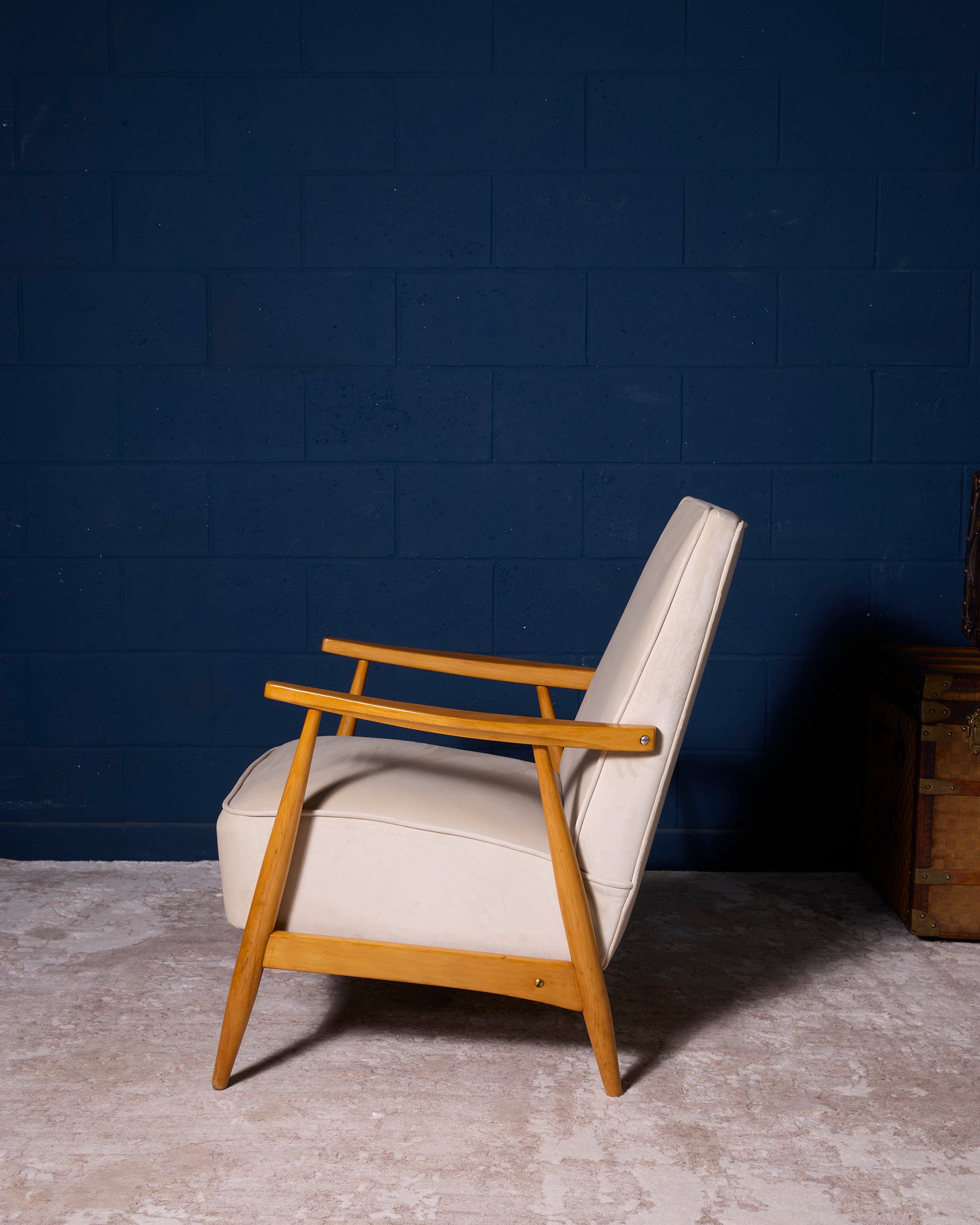 Old Vienna vintage armchair set