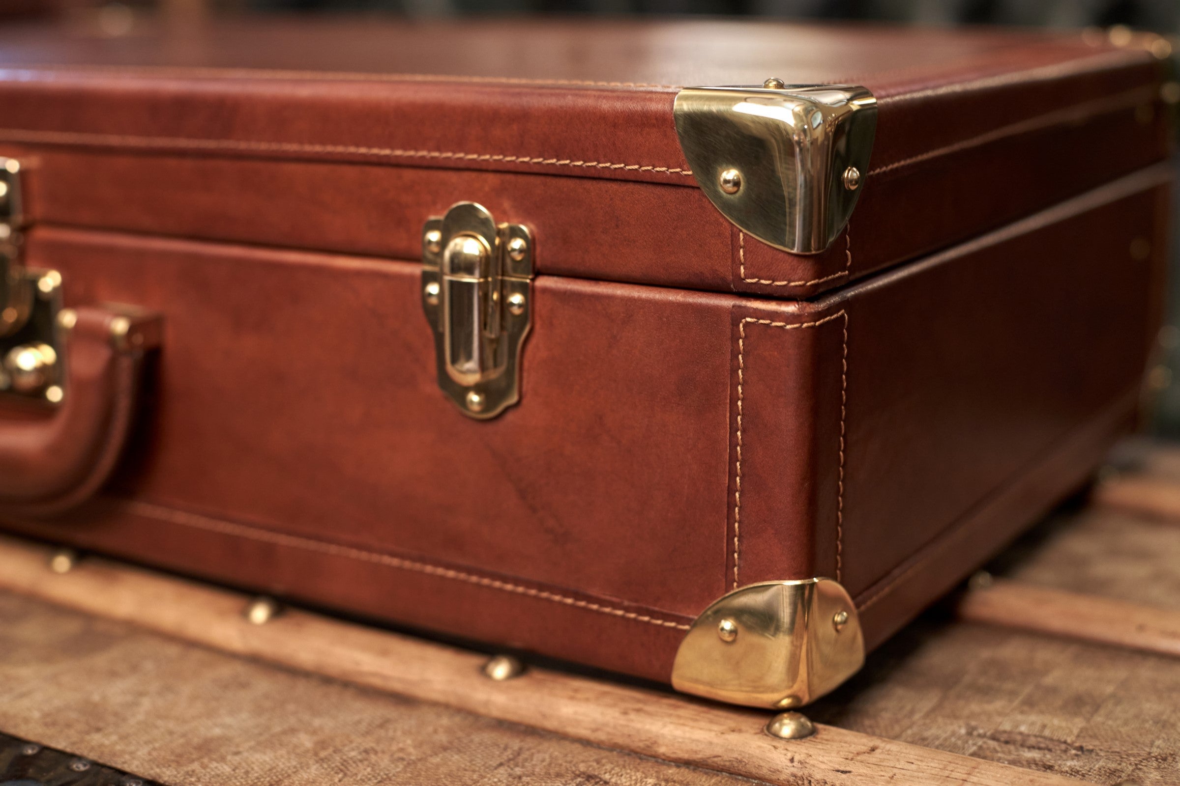 Bernardini Humidor Briefcase - Brown leather and Mahogany - N° 01/30