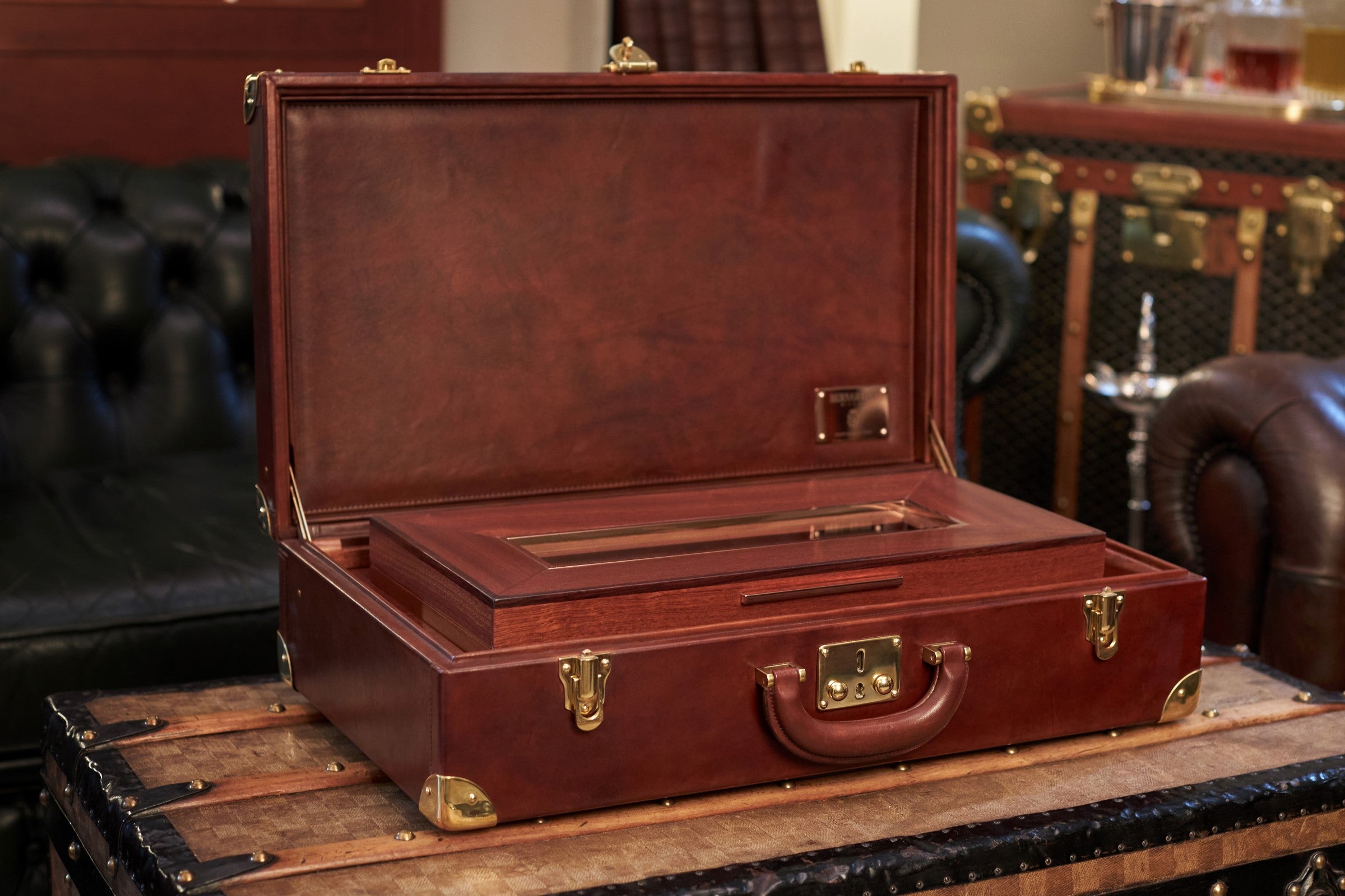 Bernardini Humidor Briefcase - Brown leather and Mahogany - N° 04/30