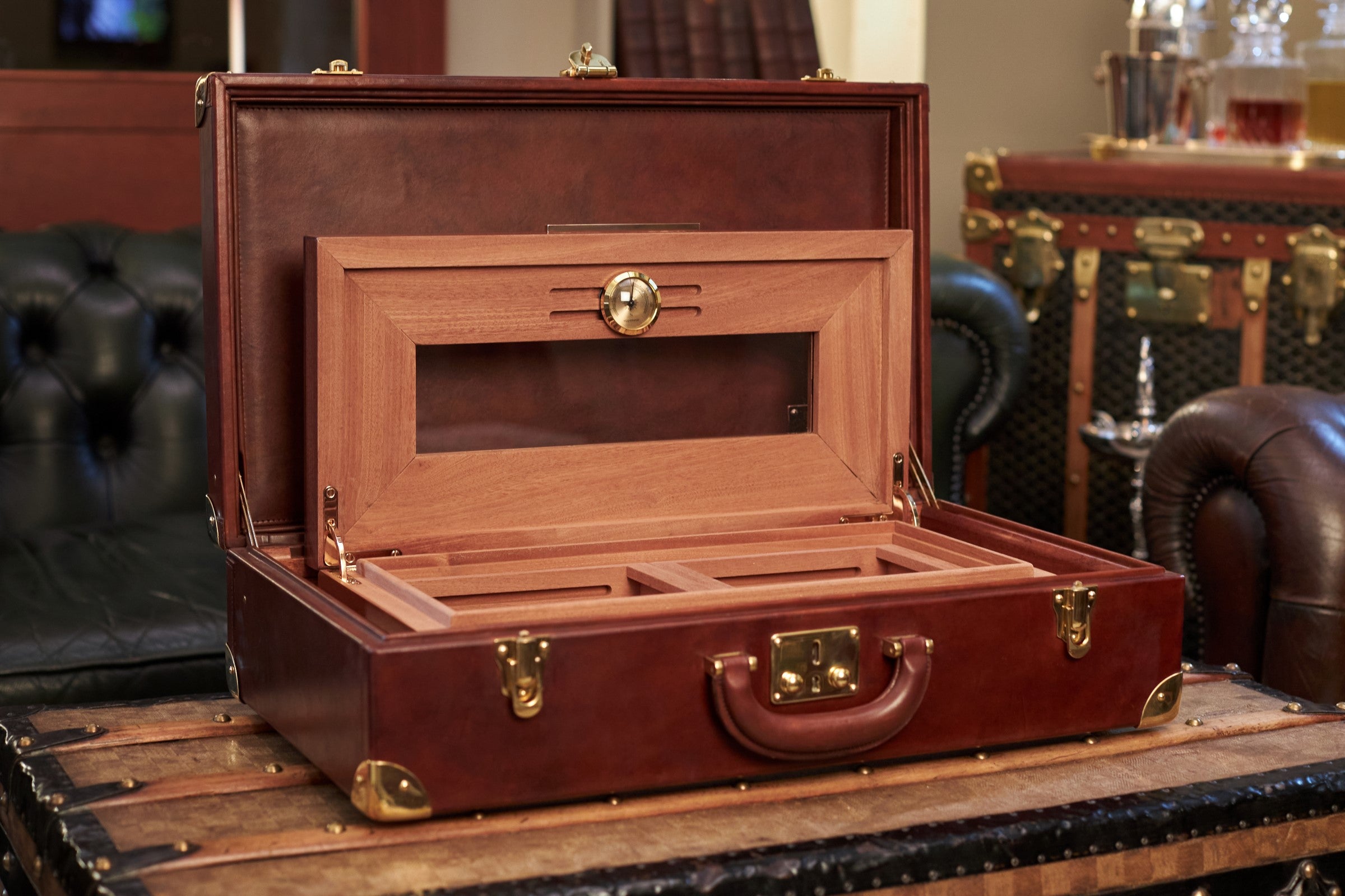 Bernardini Humidor Briefcase - Brown leather and Mahogany - N° 04/30