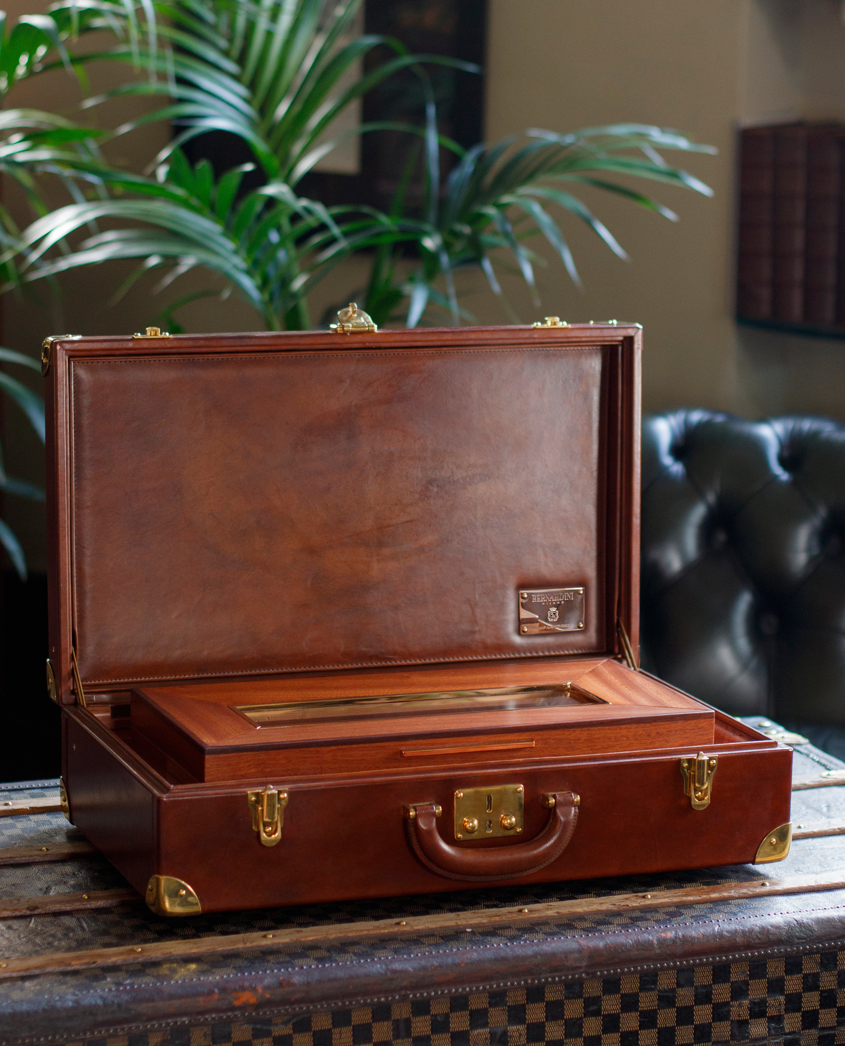 Bernardini Humidor Briefcase - Brown leather and Mahogany - N° 04/30