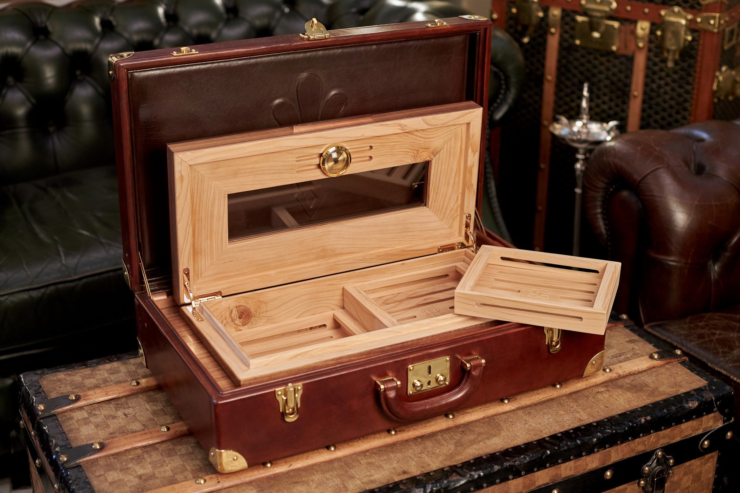 Bernardini Humidor Briefcase - French Lily and Walnut - N° 05/30