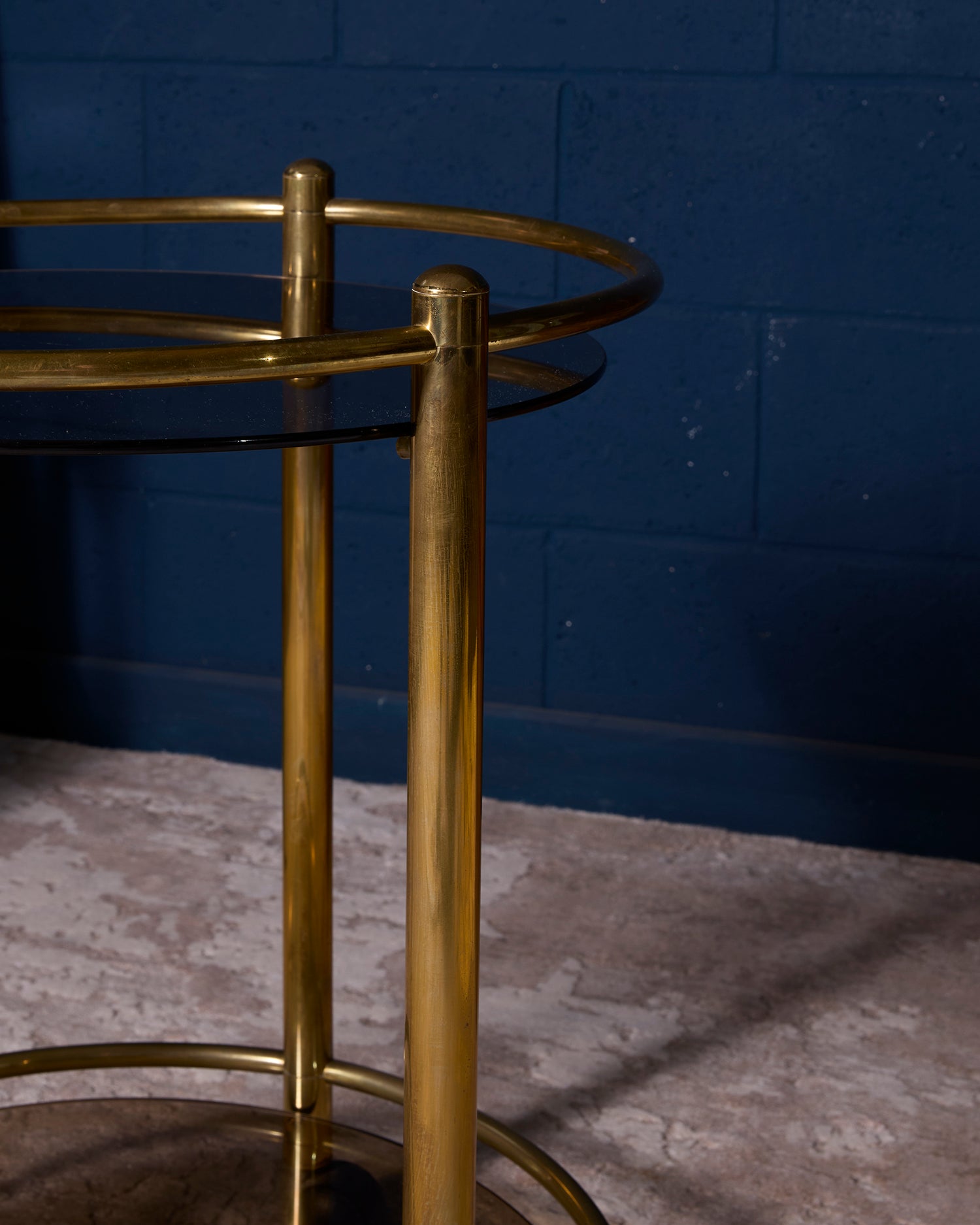 Smooth brass circular trolley