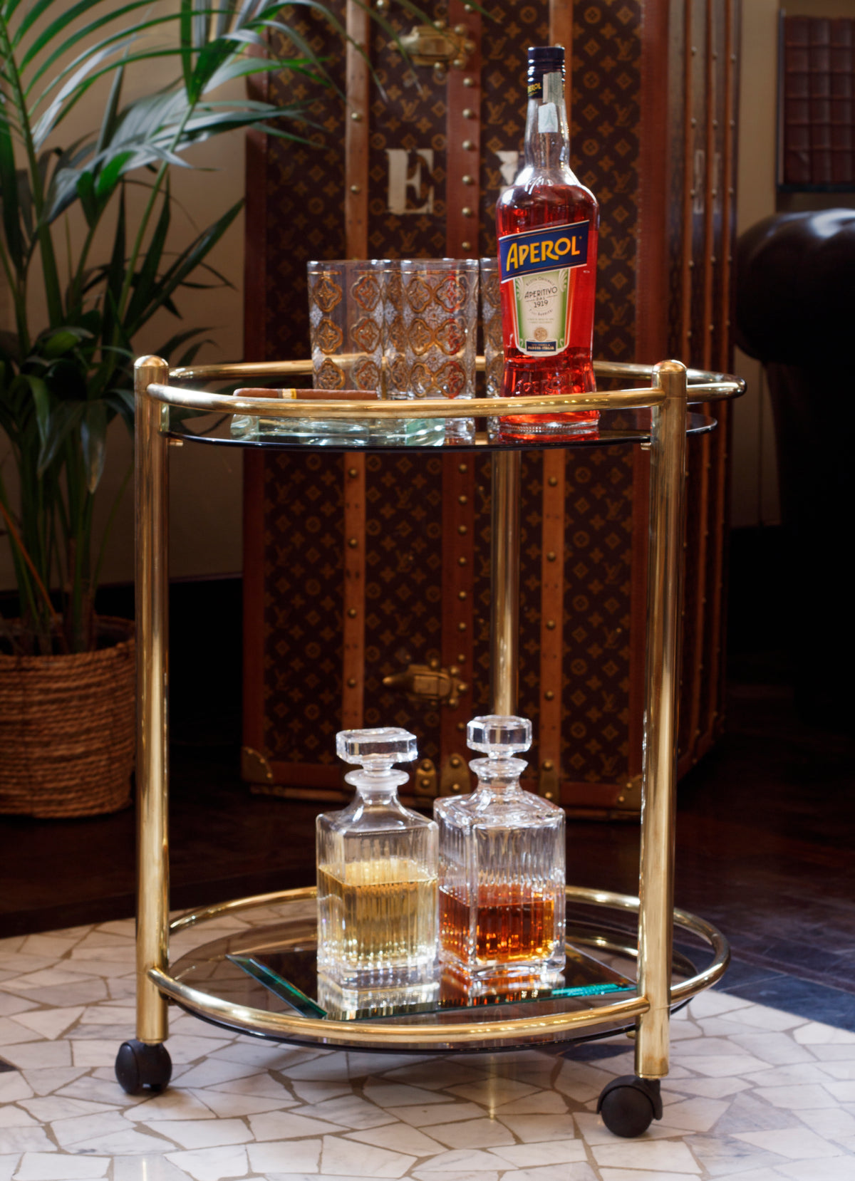 Carrello rotondo in ottone dorato liscio - 1970 - Gold Brass Circular bar cart