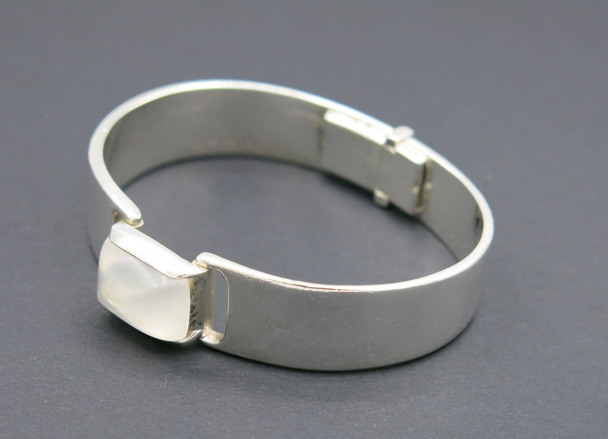 Hermès &quot;Pierre de lune&quot; Bracelet