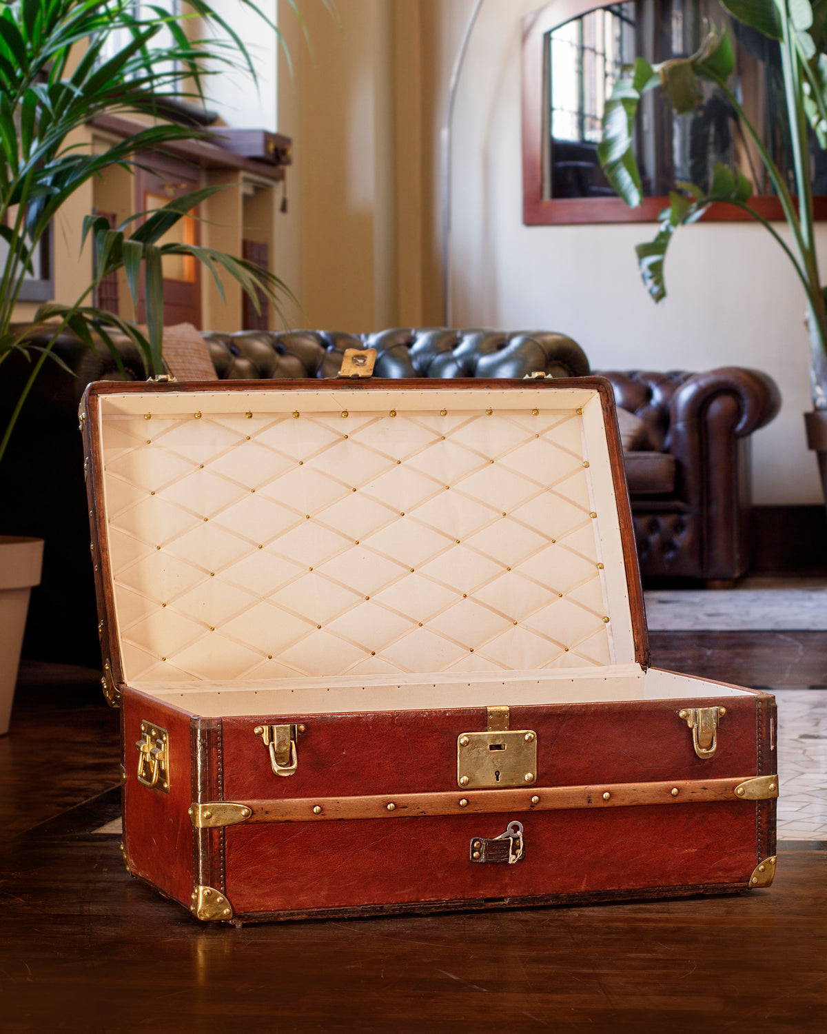 Louis Vuitton Monochrome Cabine Trunk