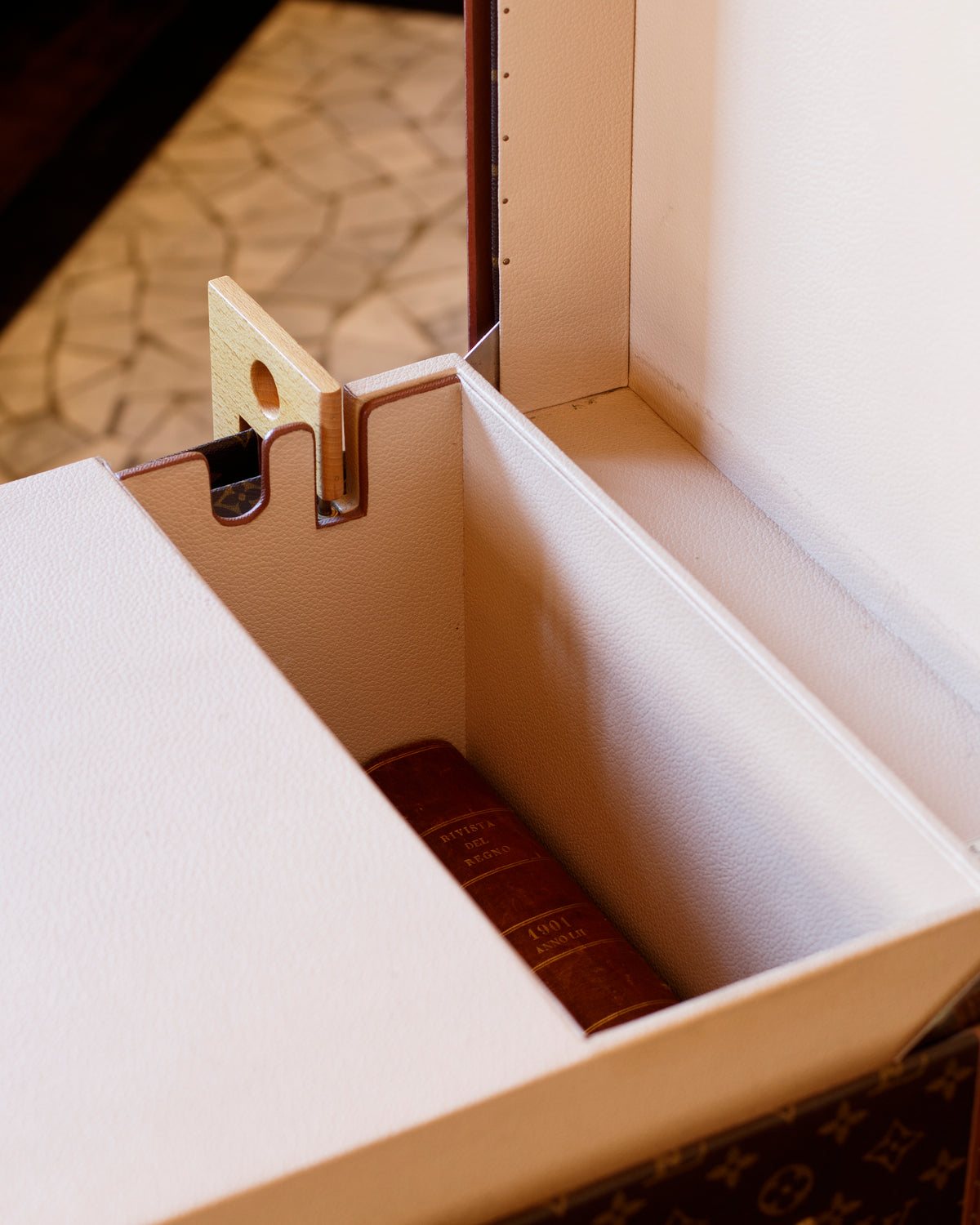 Louis Vuitton &quot;Stokowski&quot; desk trunk