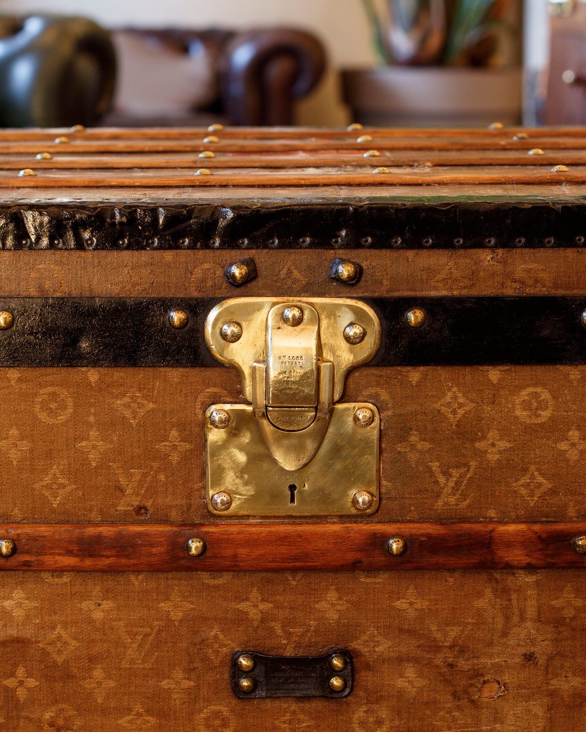 Louis Vuitton Tissée Oversize Trunk