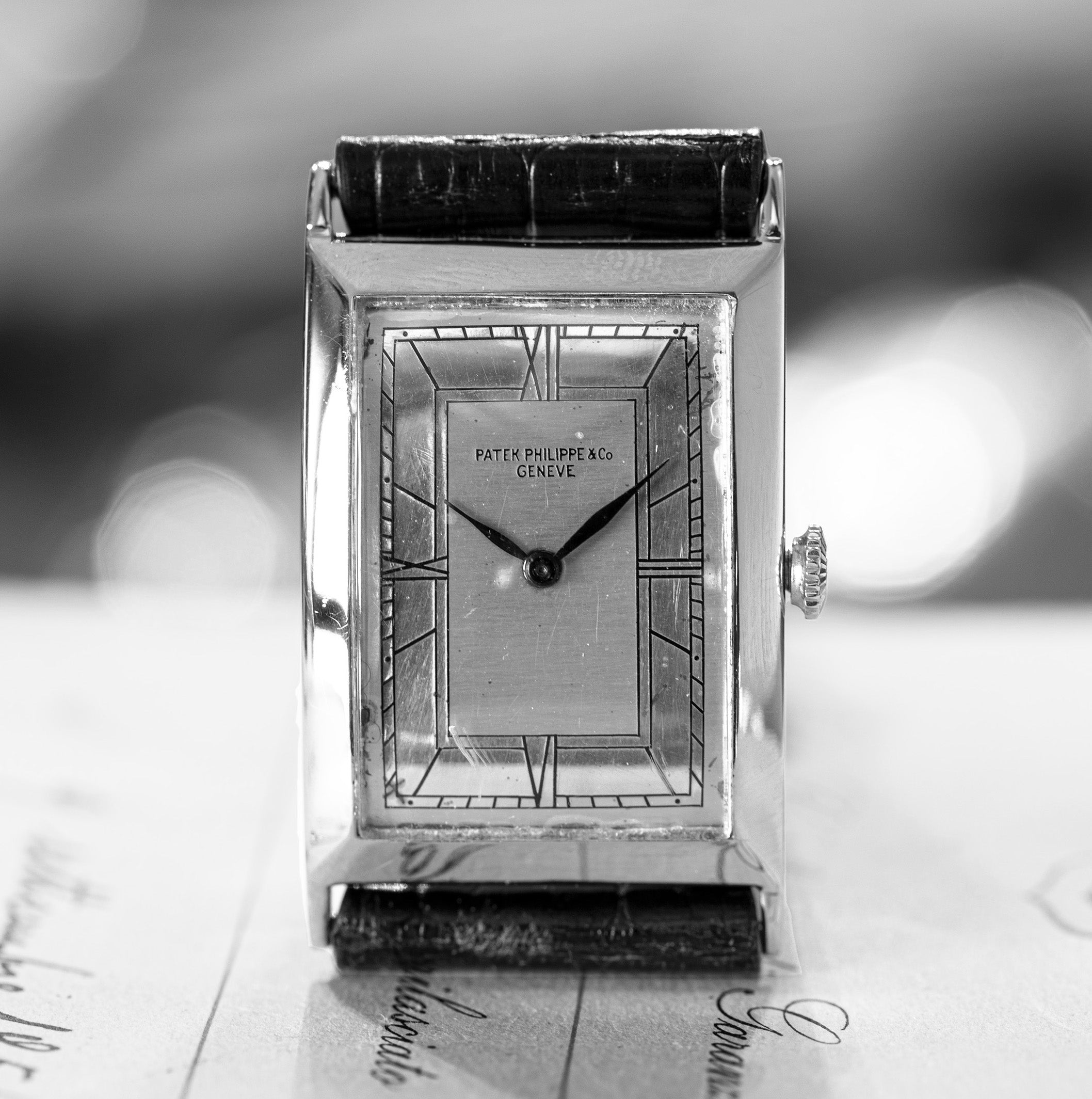 Patek Philippe Curvex white gold