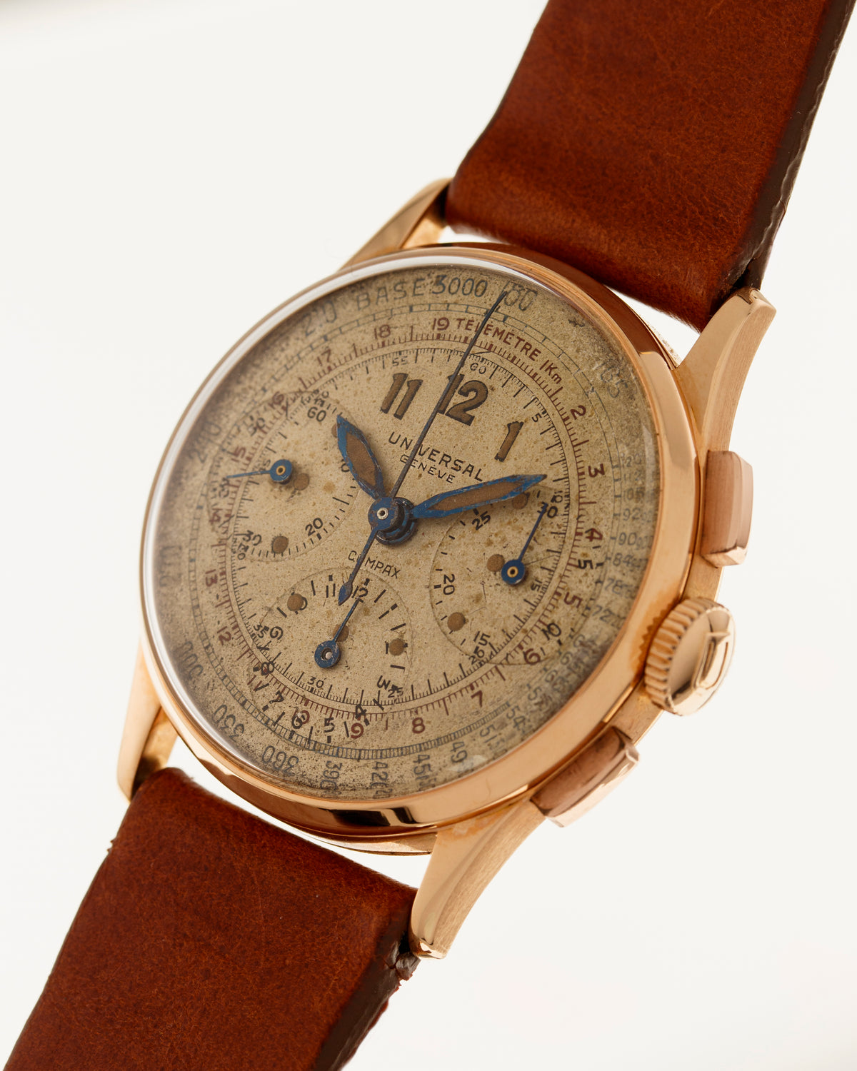 Universal Genève Compax retailed for Brazilian Army in rose gold