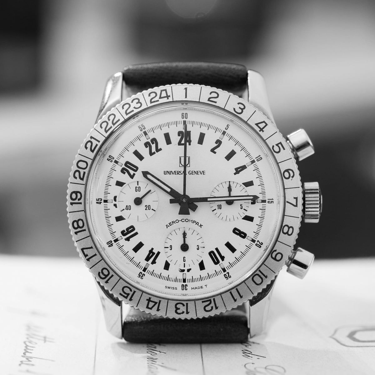 Universal Genève Aero-Compax
