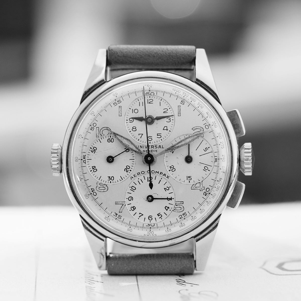 Universal Genève Aero-Compax