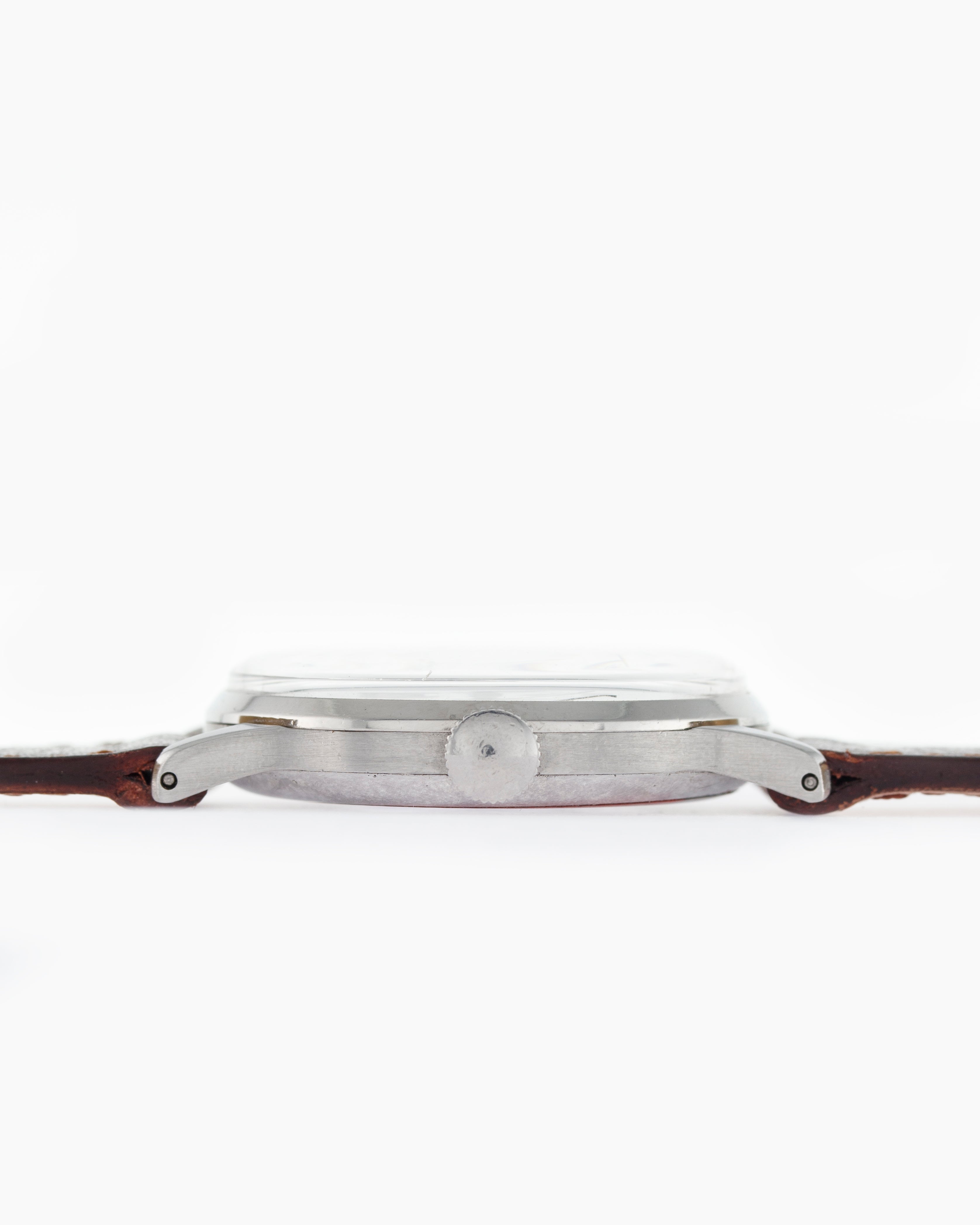 Universal Genève Ref. 21311 Calendar - stainless steel with argentè dial - side