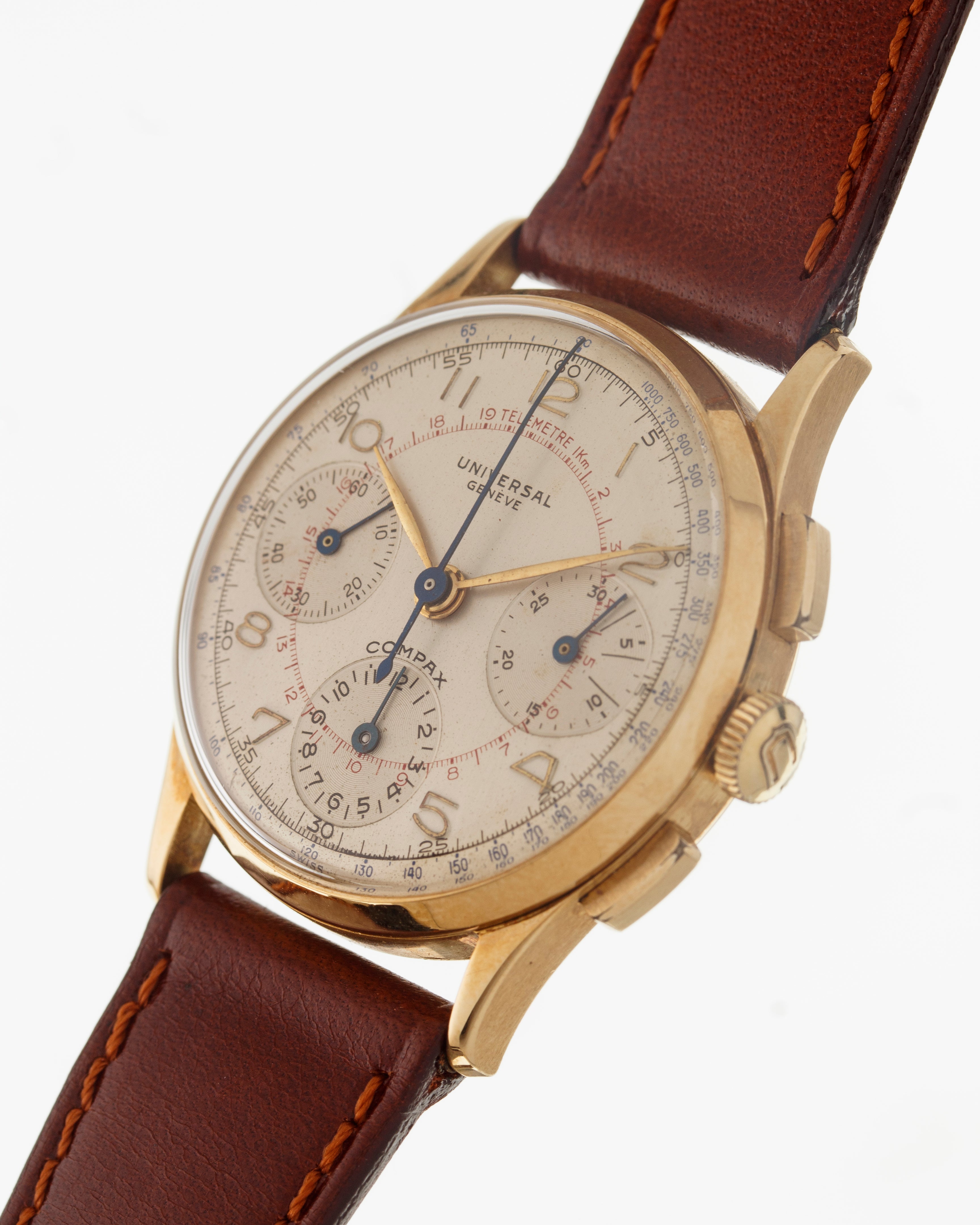 Universal Genève Ref. 12494 Compax - yellow gold with white dial