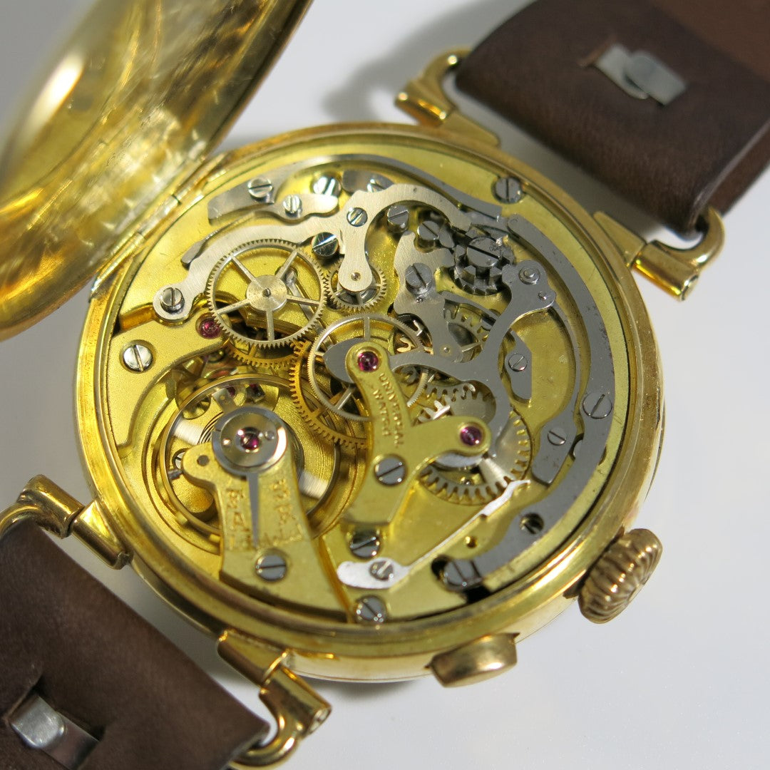 Universal Watch Genève oversize enamel dial